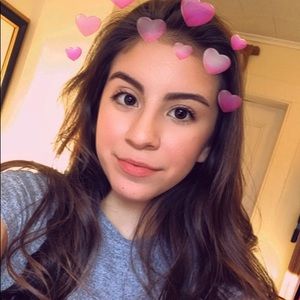 Meet your Posher, Isabel